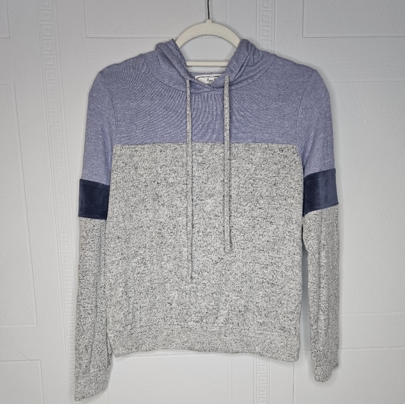 Hippie Rose Gray Purple Colorblock Pull Over Hoodied Knit Sweater SZ XS EUC - Picture 1 of 13